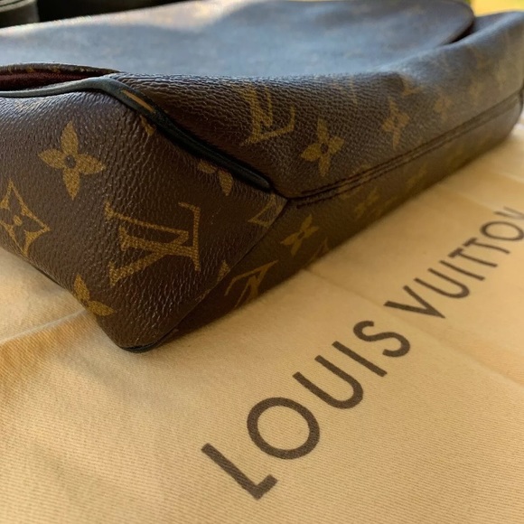 LOUIS VUITTON Monogram Macassar District Bag - Picture 3 of 8